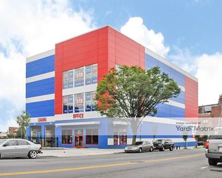 Photo 4 of CubeSmart Self Storage - 225 Pennsylvania Avenue, Brooklyn, NY