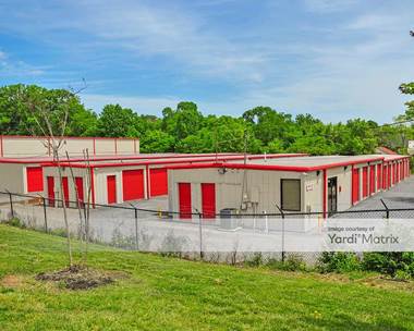 Storage Units for Rent available at 1249 Avondale Road, Hendersonville, TN 37075