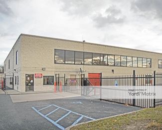 Photo 2 of Public Storage - 72 Southern Blvd, Nesconset, NY
