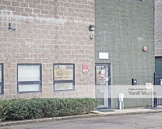 Photo 3 of Trunk Space Storage - 436 Sunrise Hwy, West Babylon, NY