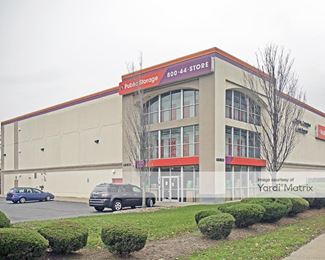 Photo 1 of Public Storage - 305 Del Drive, Farmingdale, NY