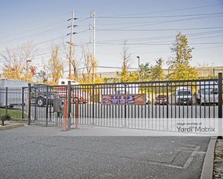 Photo 3 of Public Storage - 18 West Jericho Turnpike, Syosset, NY