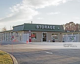 Photo 1 of StorQuest Self Storage - 10 Frowein Road, Center Moriches, NY