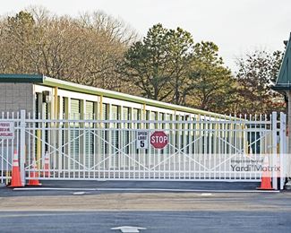 Photo 2 of StorQuest Self Storage - 10 Frowein Road, Center Moriches, NY