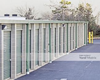 Photo 3 of Extra Space Storage - 200 Expressway Drive South, Brentwood, NY