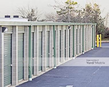 Storage Units for Rent available at 200 Expressway Drive South, Brentwood, NY 11717