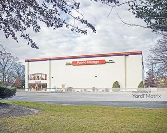 Photo 4 of Public Storage - 821 Sunrise Hwy, West Babylon, NY
