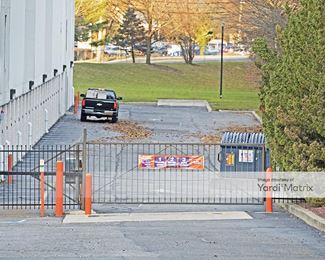 Photo 4 of Public Storage - 400 Fort Salonga Road, Northport, NY