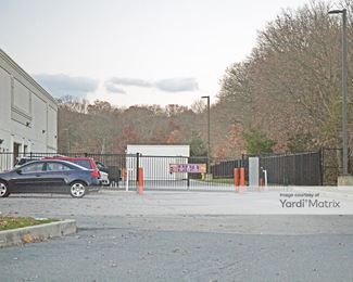Photo 2 of Public Storage - 951 Horseblock Road, Farmingville, NY