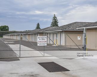 Photo 5 of Hallberg-s Mini Storage - 682 Lake Street North, Forest Lake, MN
