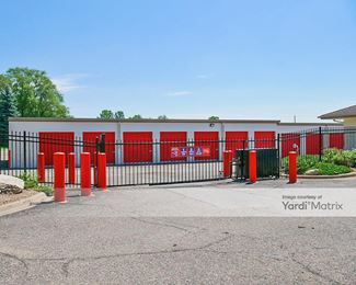 Photo 4 of Public Storage - 1090 South Birch Lake Blvd, Vadnais Heights, MN