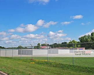 Photo 4 of Stor-A-Way Mini Self Storage - 445 Spiral Blvd, Hastings, MN