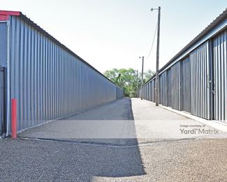 Photo 4 of Best Little Warehouse in Texas - 3701 West Expressway 83, Harlingen, TX