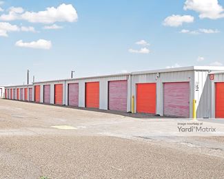 Photo 4 of Edinburg Storage - 1514 North Closner Blvd, Edinburg, TX