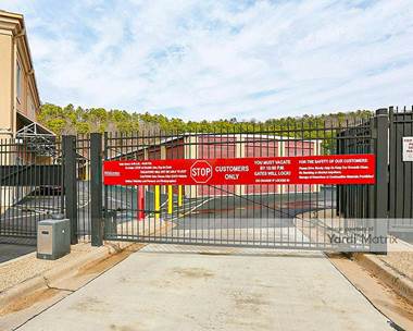 Storage Units for Rent available at 14300 Cantrell Road, Little Rock, AR 72223