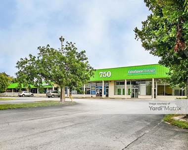 Storage Units for Rent available at 750 East Sample Road, Pompano Beach, FL 33064