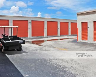 Photo 4 of Public Storage - 5850 NW 9th Avenue, Fort Lauderdale, FL