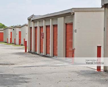 Storage Units for Rent available at 1500 North State Road 7, Lauderhill, FL 33313