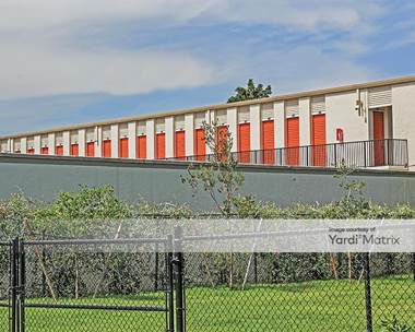 Storage Units for Rent available at 851 Knights Road, Hollywood, FL 33021
