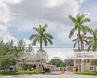 Photo 2 of Public Storage - 8560 West Commercial Blvd, Sunrise, FL