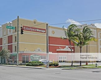 Photo 1 of Extra Space Storage - 430 North Dixie Hwy, Hollywood, FL