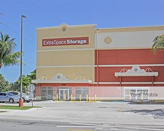 Photo 2 of Extra Space Storage - 430 North Dixie Hwy, Hollywood, FL