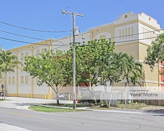 Photo 3 of Extra Space Storage - 430 North Dixie Hwy, Hollywood, FL