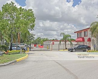 Photo 2 of Handy Storage - 350 South University Drive, Pembroke Pines, FL