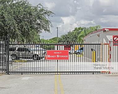 Storage Units for Rent available at 350 South University Drive, Pembroke Pines, FL 33025