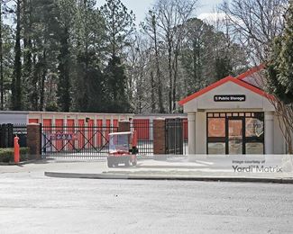 Photo 3 of Public Storage - 6220 Creedmoor Road, Raleigh, NC