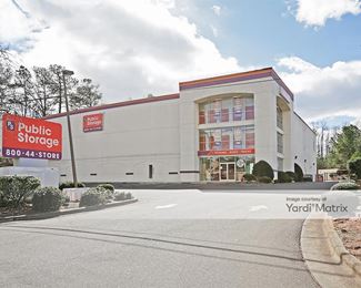 Photo 2 of Public Storage - 6921 Glenwood Avenue, Raleigh, NC