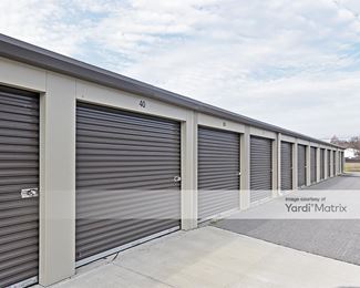 Photo 4 of Market Street Mini Storage - 316 South Market Street, Benson, NC