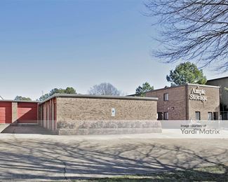 Photo 2 of Ample Storage - 5604 A Primavera Court, Raleigh, NC