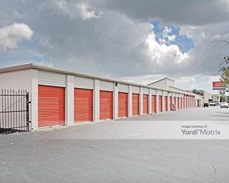 Photo 4 of Public Storage - 6333 Arlington Expwy, Jacksonville, FL