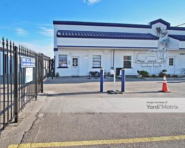 Storage Units for Rent available at 1089 Atlantic Blvd, Atlantic Beach, FL 32233