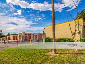 Photo 5 of Storage Rentals of America - 996 Blanding Blvd, Orange Park, FL