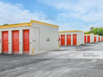 Photo 6 of Storage Rentals of America - 996 Blanding Blvd, Orange Park, FL
