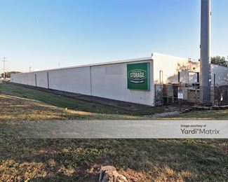 Photo 4 of Extra Space Storage - 501 Schuyler Avenue, Lyndhurst, NJ
