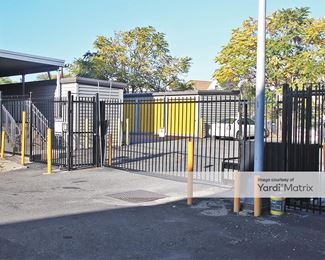 Photo 4 of Storage King USA - 838 Main Avenue, Passaic, NJ