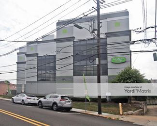 Photo 3 of Extra Space Storage - 550 Main Street, Fort Lee, NJ
