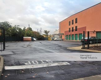 Photo 4 of Extra Space Storage - 487 Hackensack Avenue, River Edge, NJ
