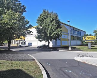 Photo 2 of Safeguard Self Storage - 1096 US Highway 22, Mountainside, NJ