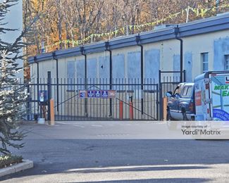 Photo 5 of Public Storage - 1080 Goffle Road, Hawthorne, NJ