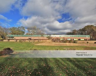 Photo 4 of Moove In Self Storage - 210 US 206, Byram, NJ