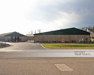 Photo 2 of Storage Rentals of America - 3640 State Route 94, Hardyston, NJ