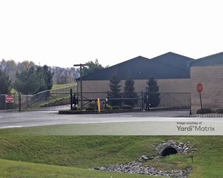 Photo 3 of Storage Rentals of America - 3640 State Route 94, Hardyston, NJ
