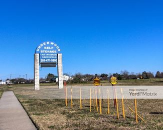 Photo 2 of Public Storage - 2619 Underwood Road, La Porte, TX