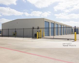 Photo 3 of Storage Corral Pasadena - 3655 Burke Road, Pasadena, TX