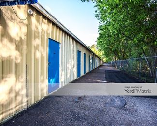 Photo 2 of Conroe Self Storage - 313 Post Oak Drive, Conroe, TX