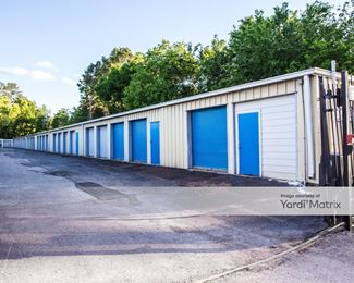Photo 5 of Conroe Self Storage - 313 Post Oak Drive, Conroe, TX